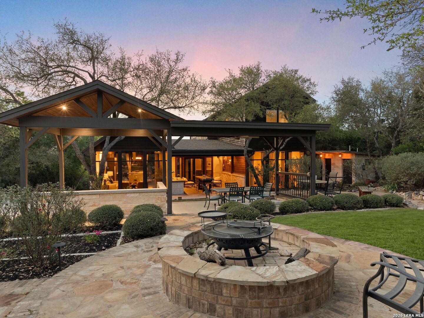 main property photo 59