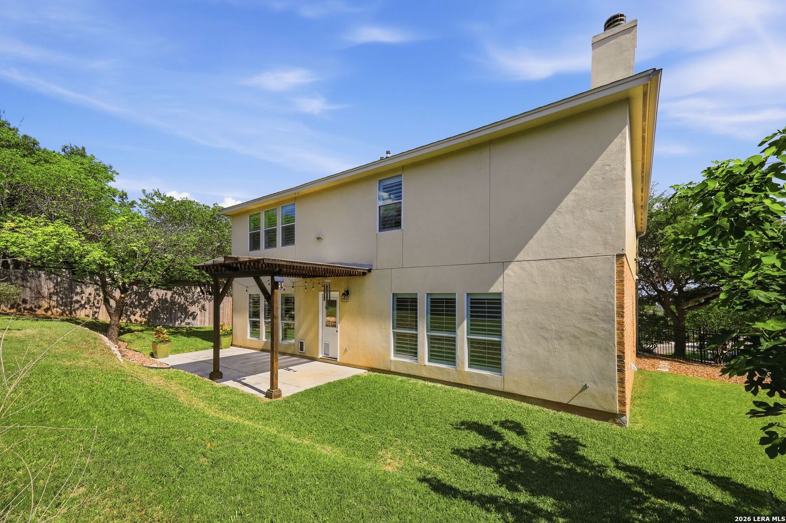 main property photo 37