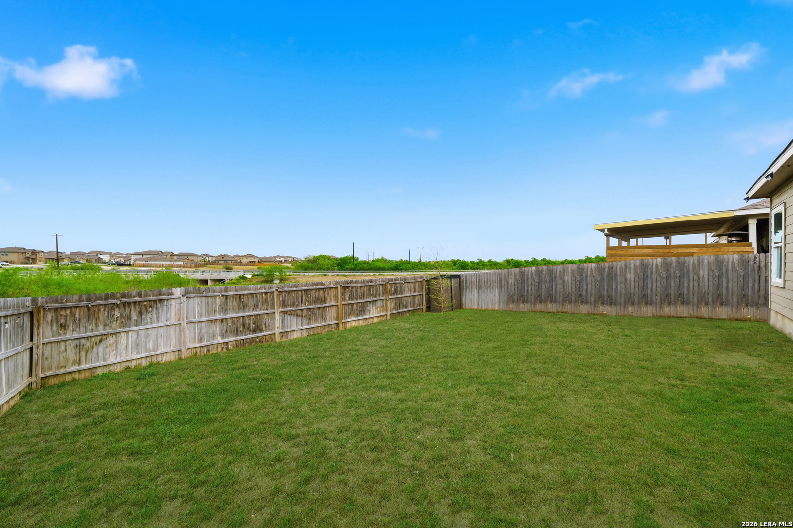 main property photo 18