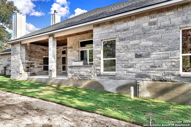 main property photo 47