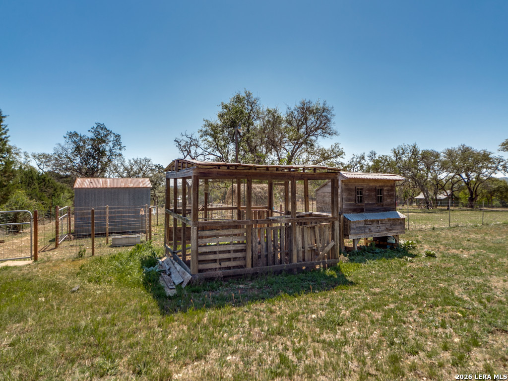 main property photo 35