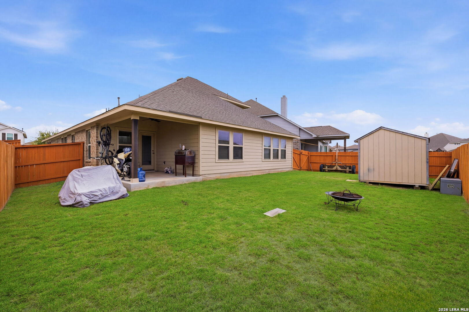 main property photo 24