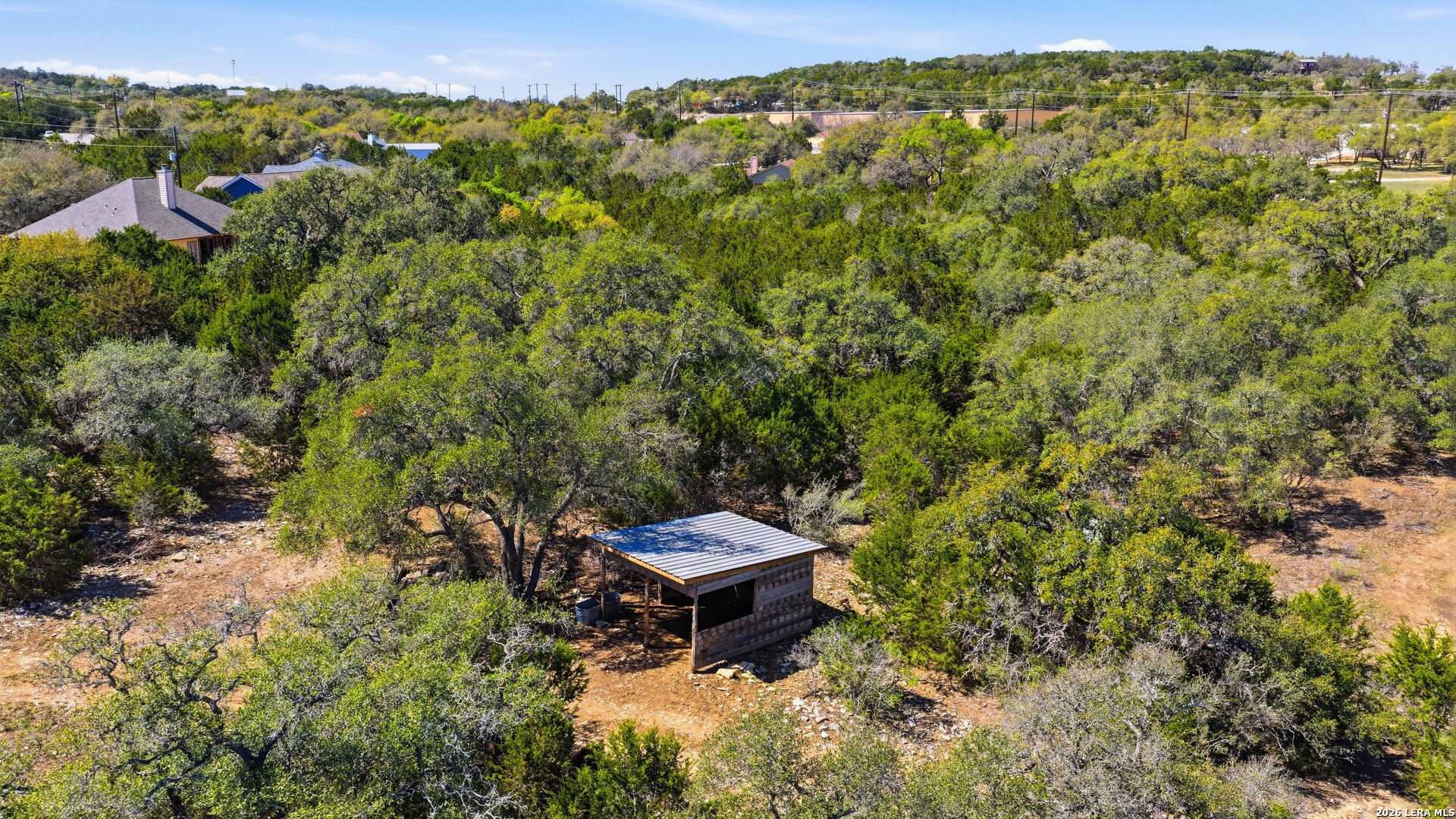 main property photo 25