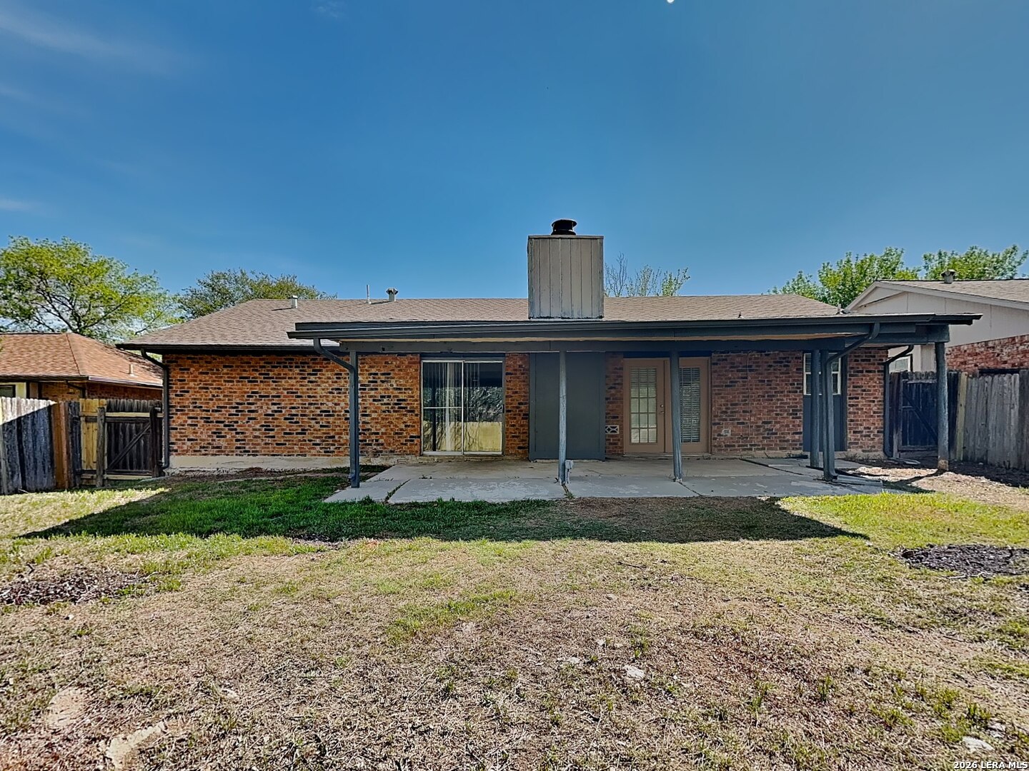 main property photo 14