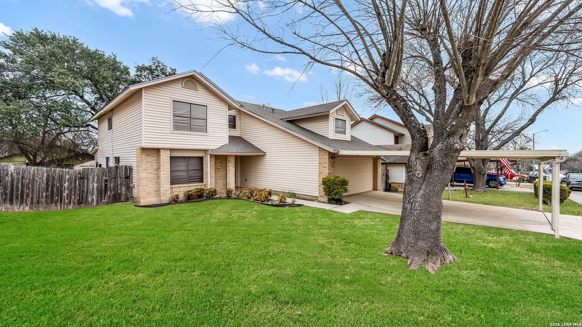 main property photo 1