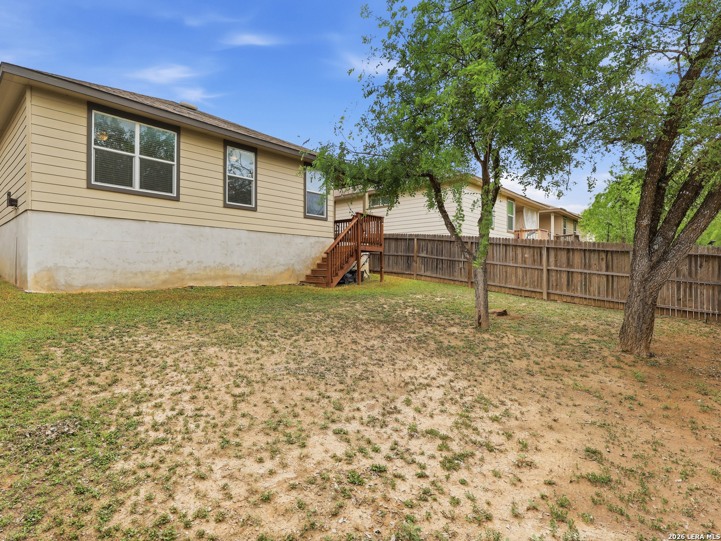 main property photo 26
