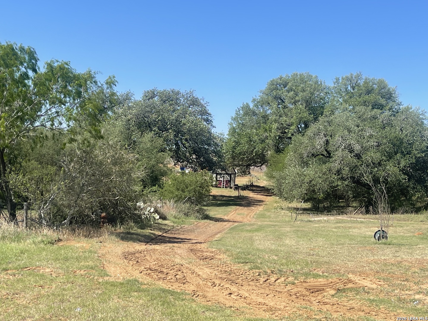 main property photo 14