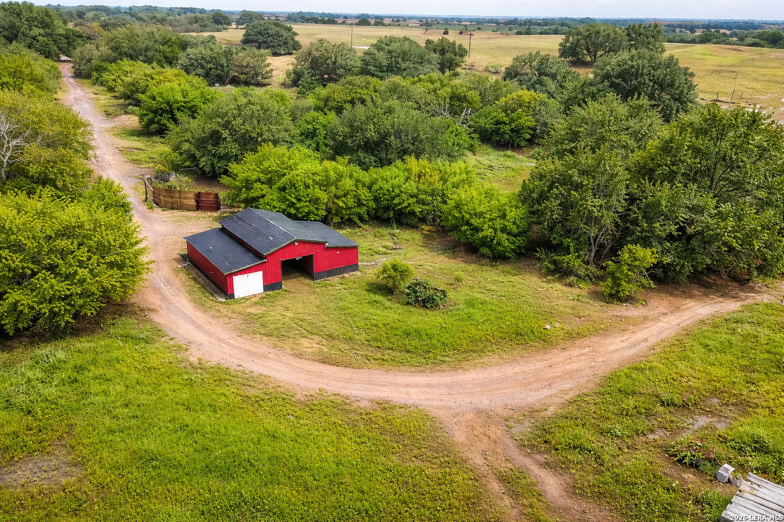 main property photo 22