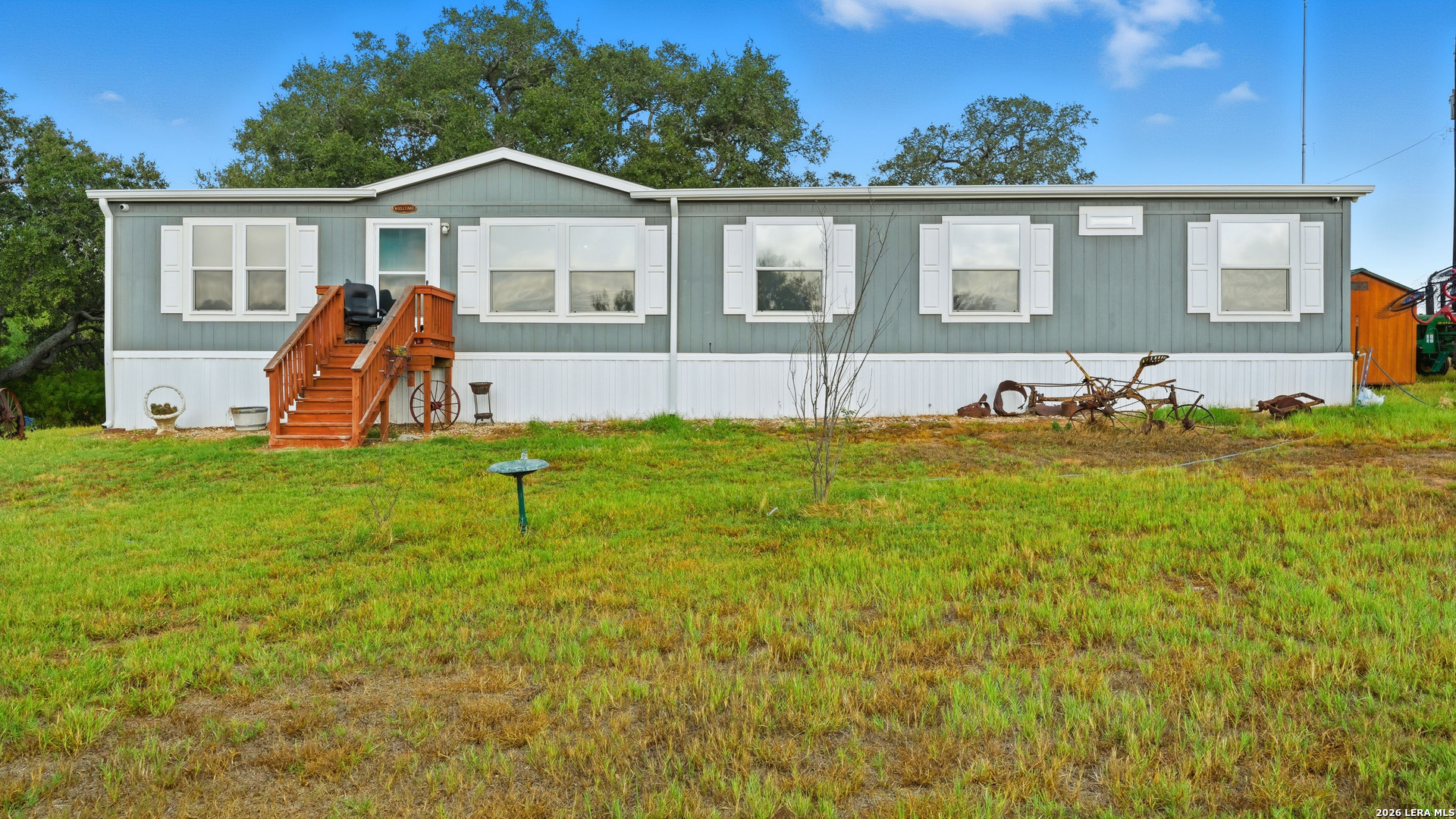 main property photo 33