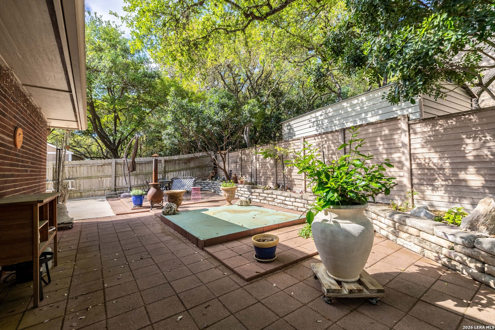main property photo 21