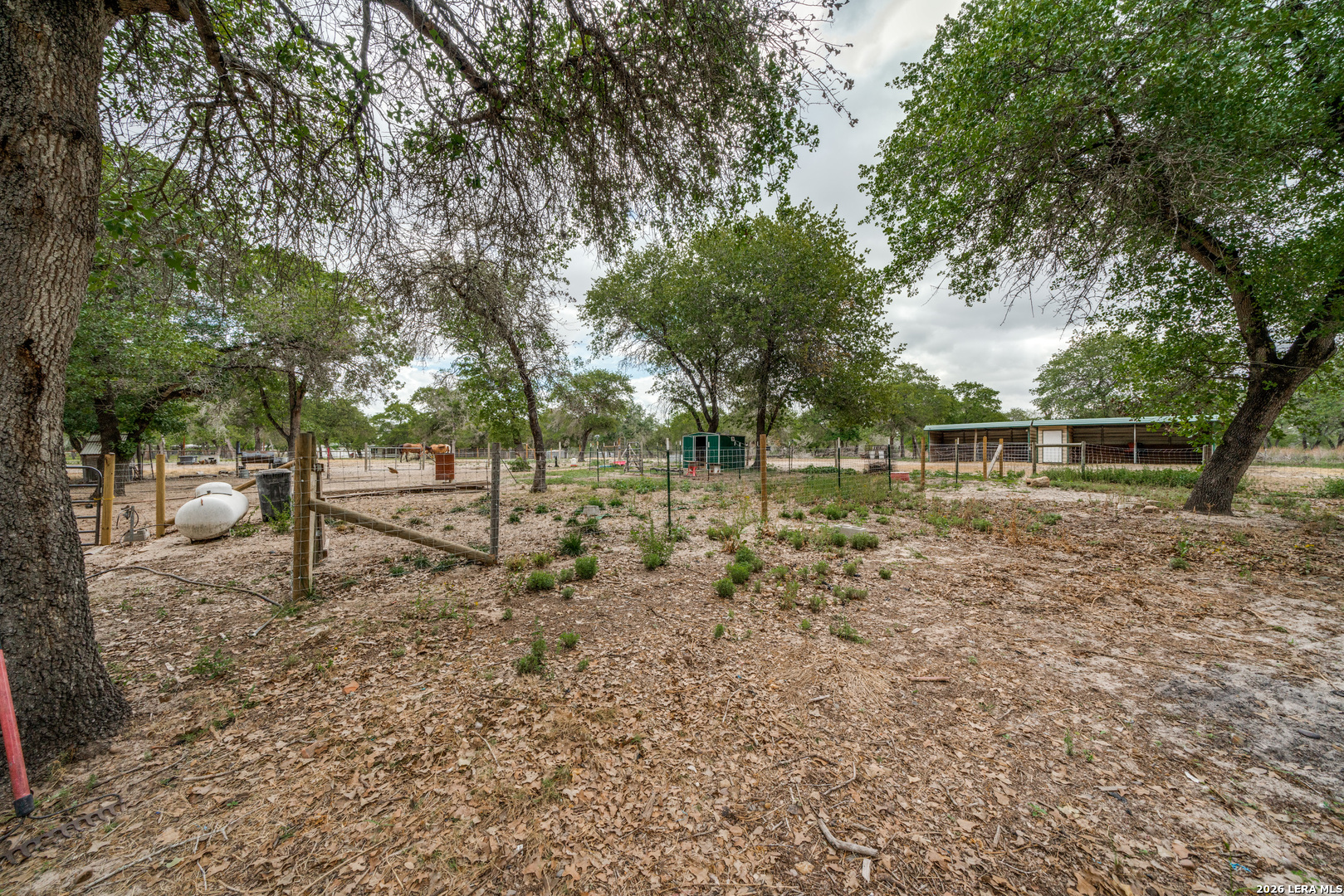 main property photo 21