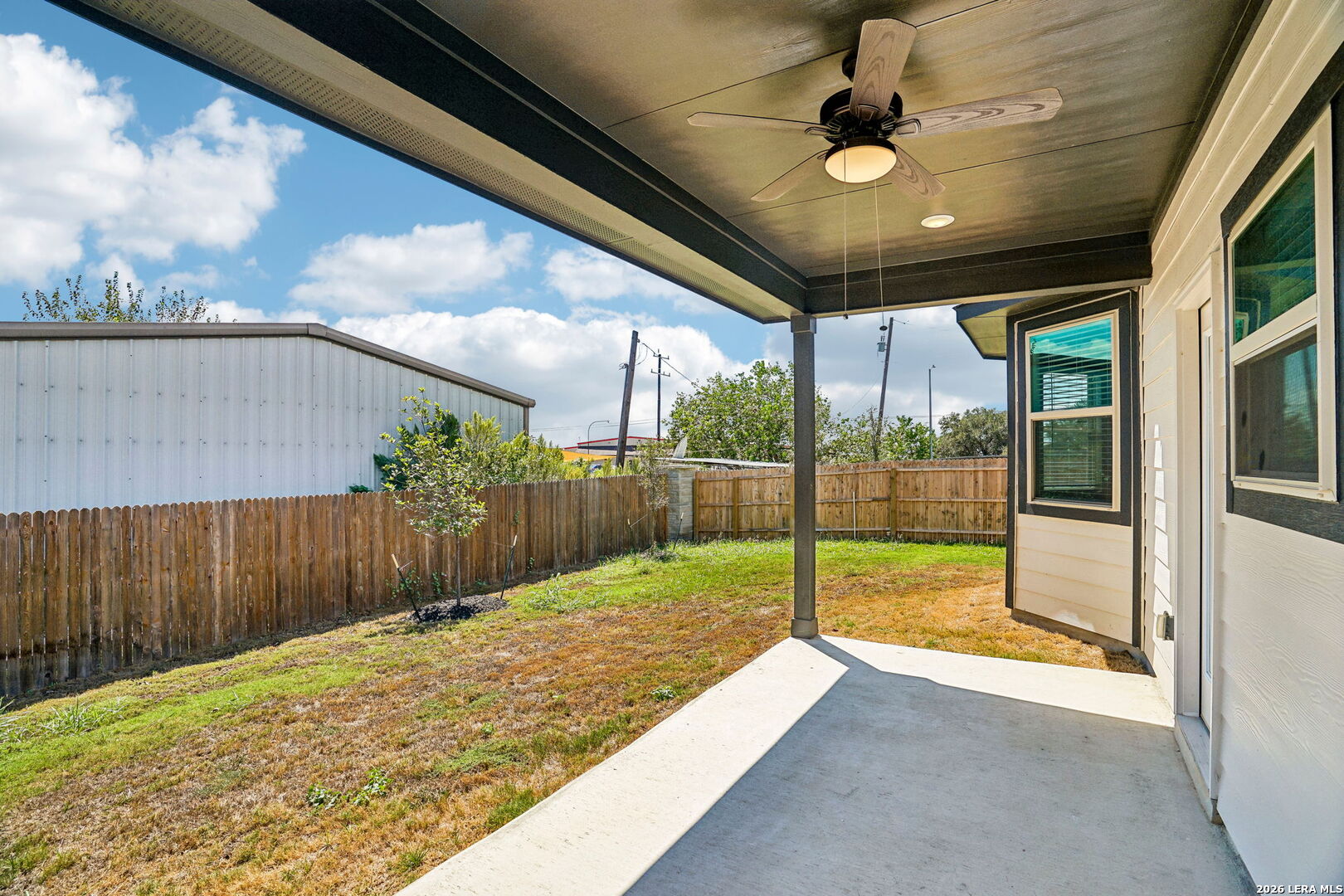 main property photo 45