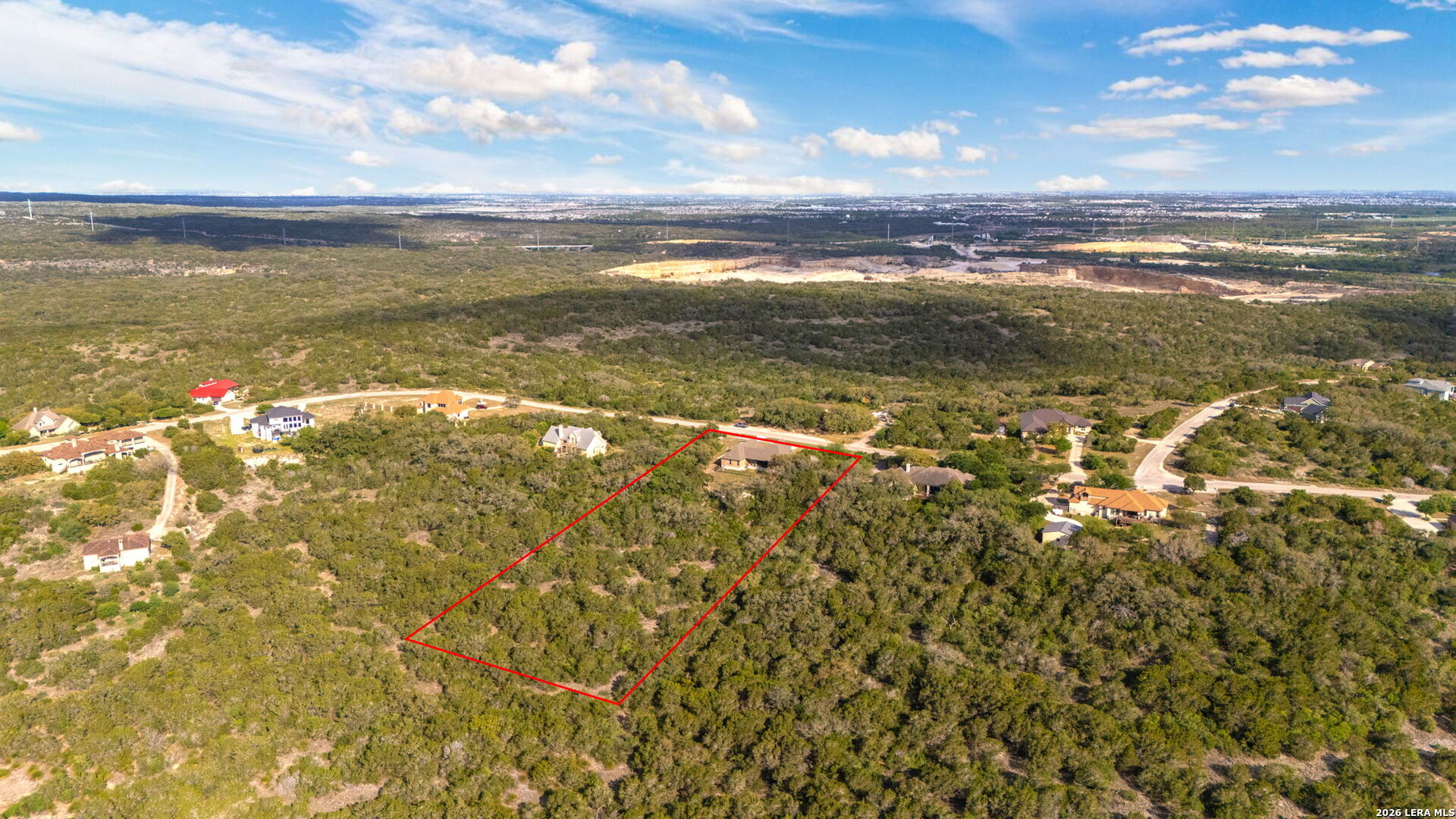 main property photo 10