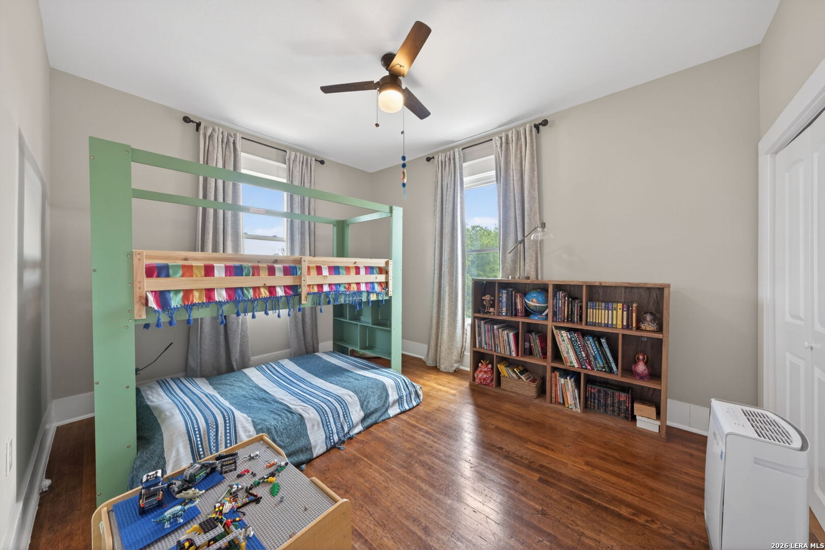 main property photo 25