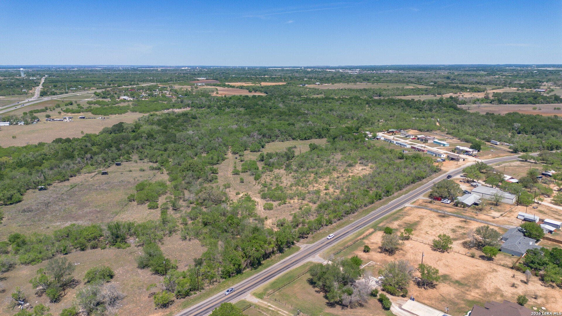 main property photo 11