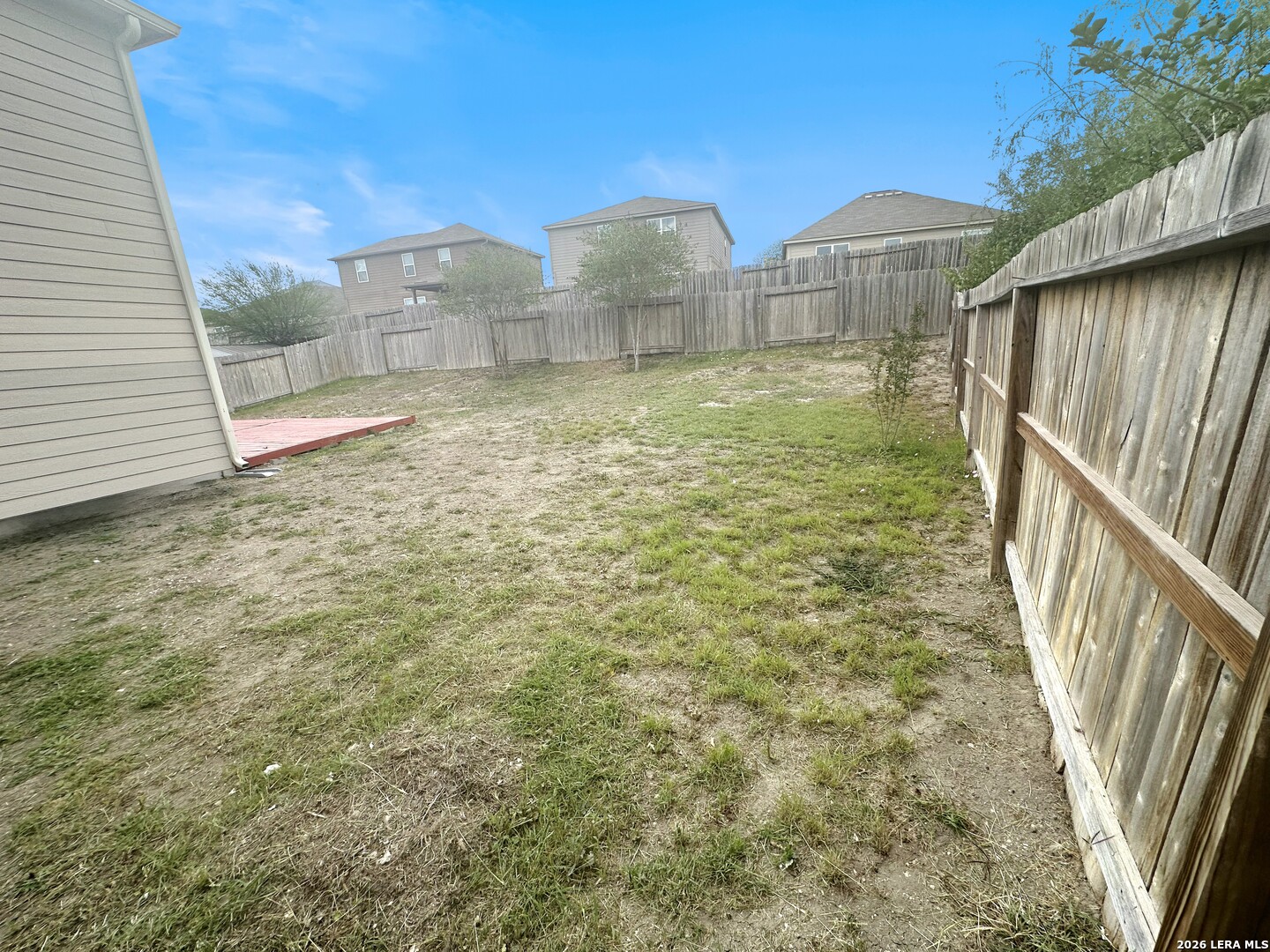 main property photo 41