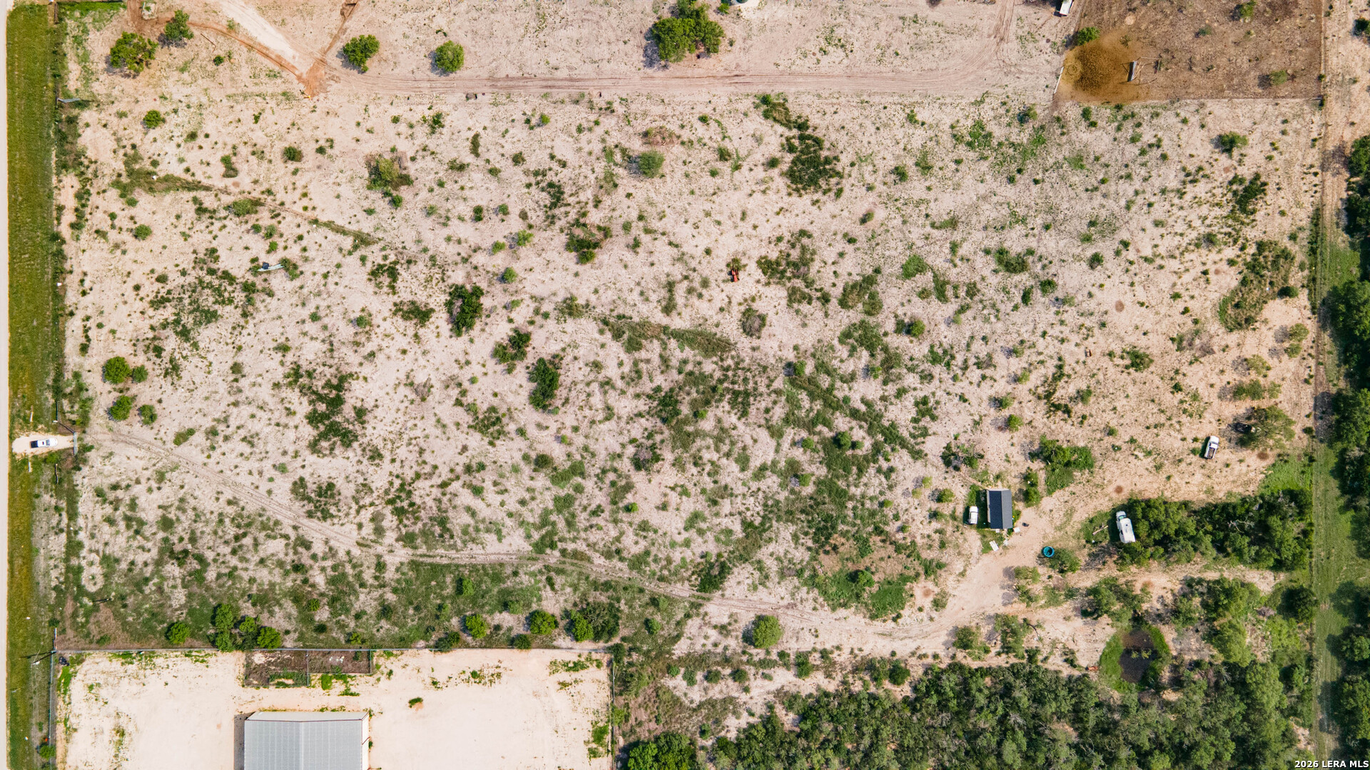 main property photo 7