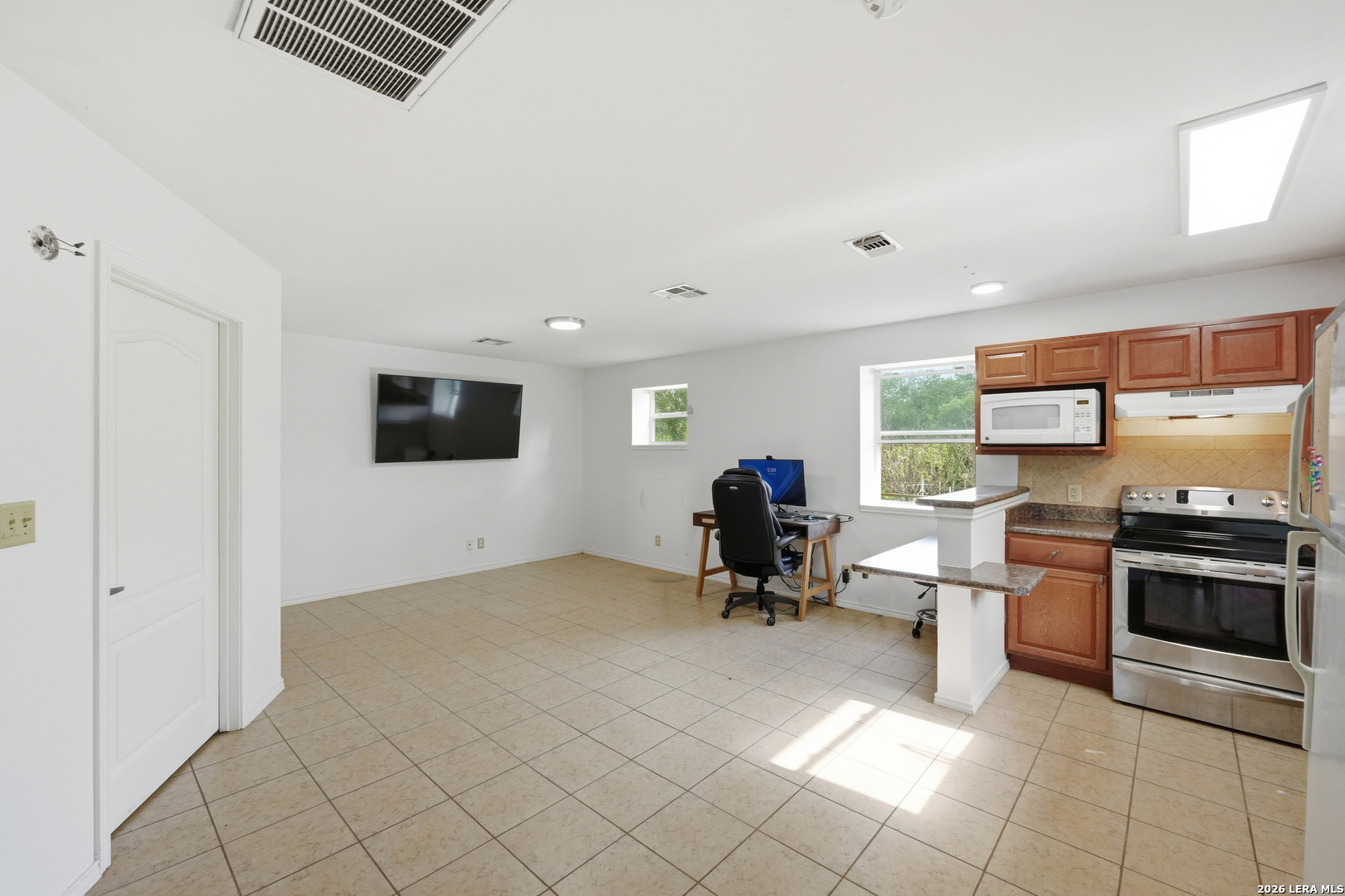 main property photo 54