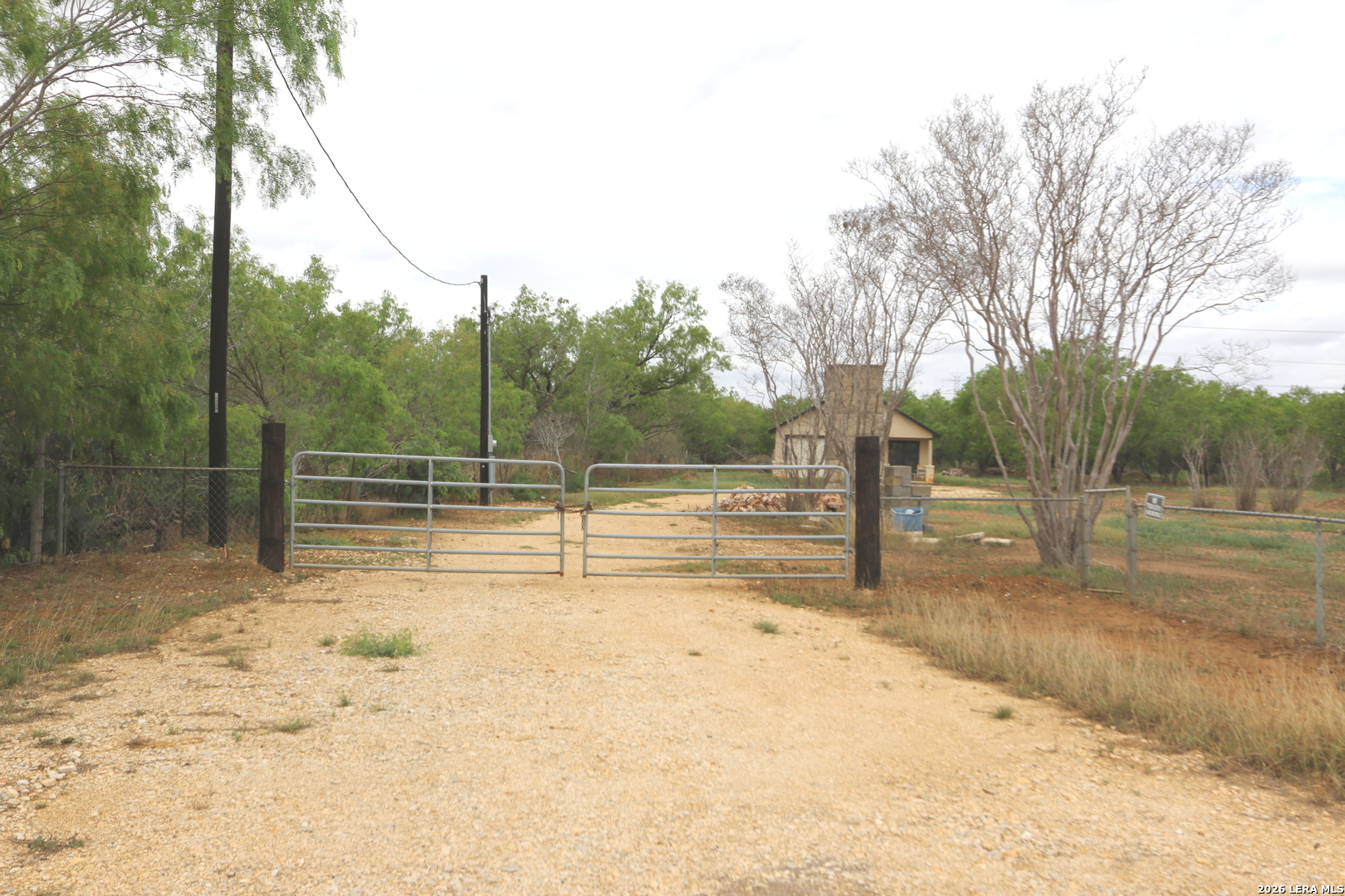 main property photo 42