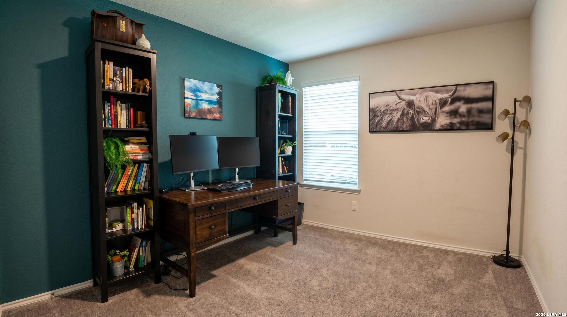 main property photo 10