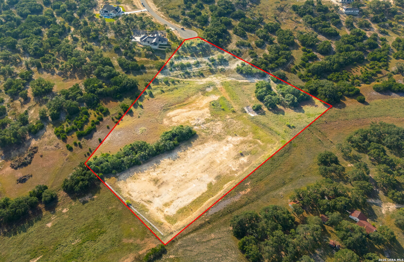 main property photo 10