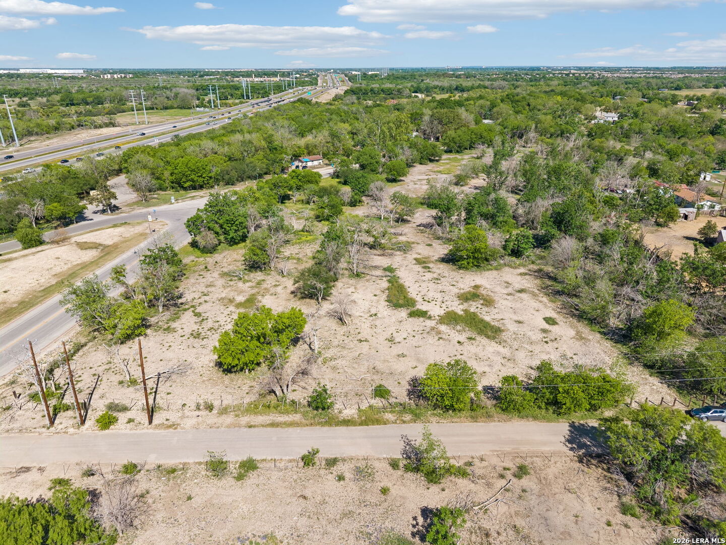 main property photo 19