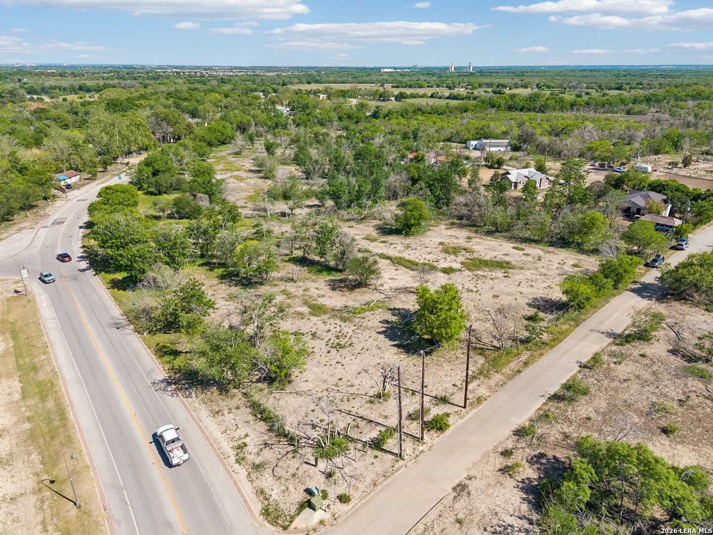 main property photo 20