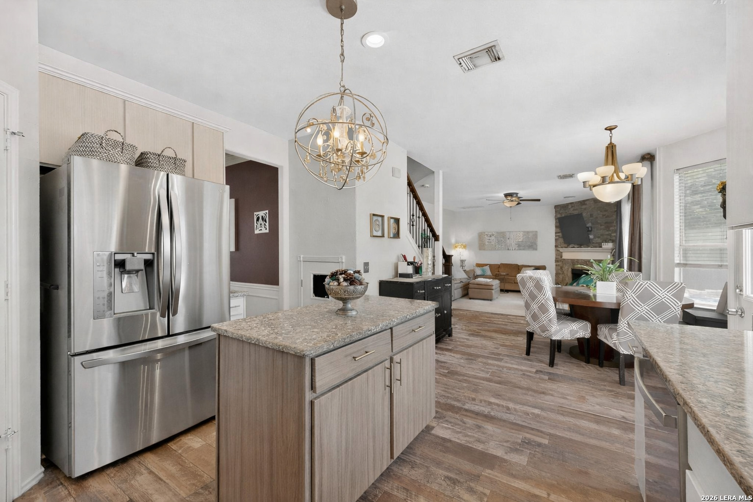 property viewer photo 17