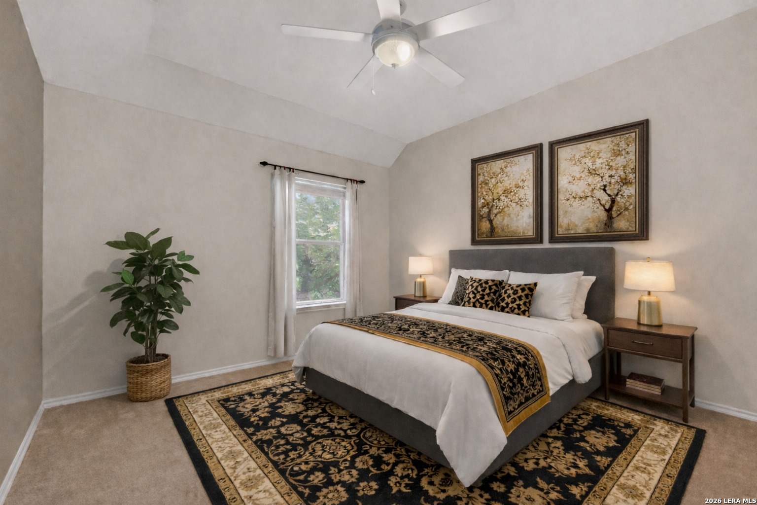 property viewer photo 31