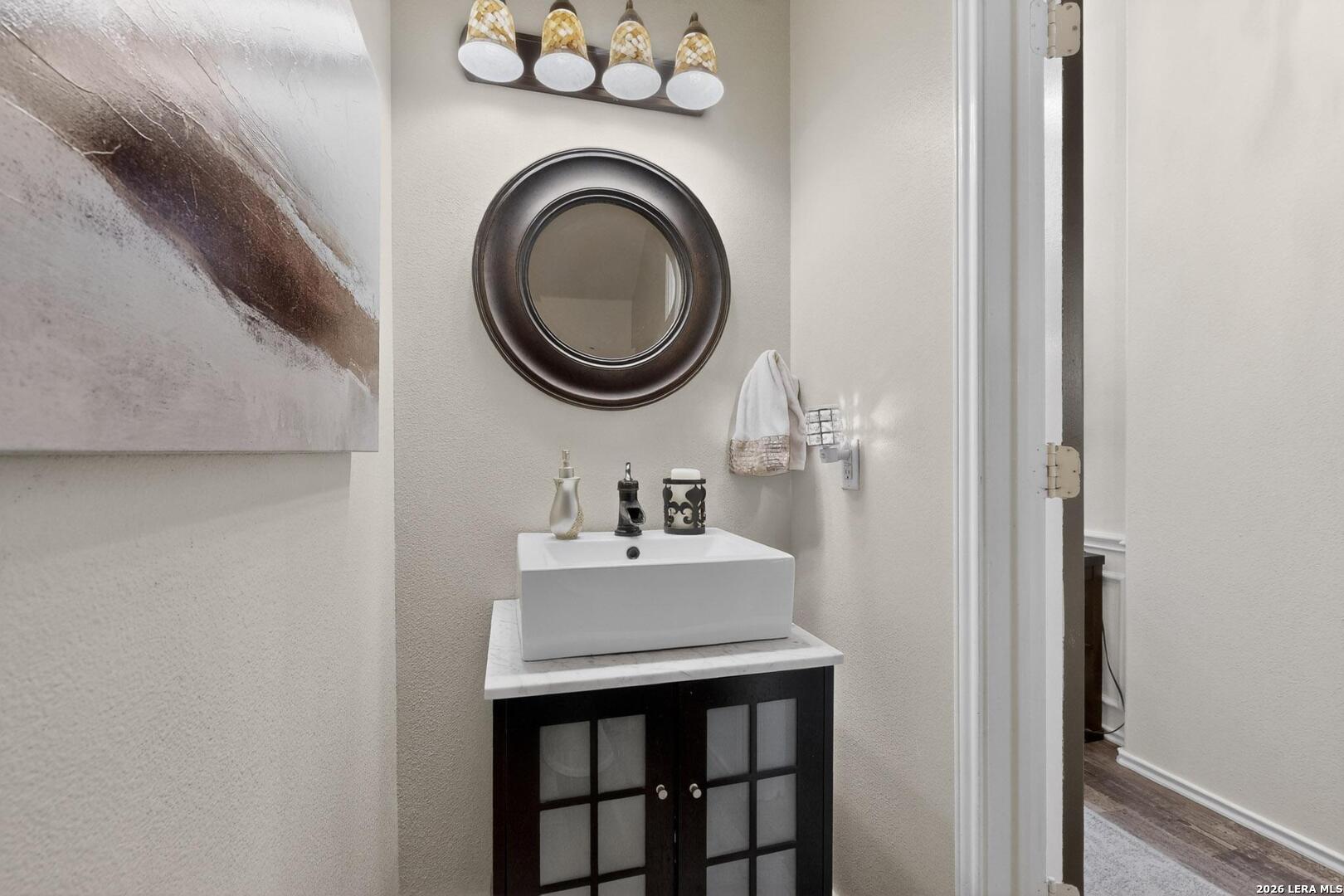 property viewer photo 32
