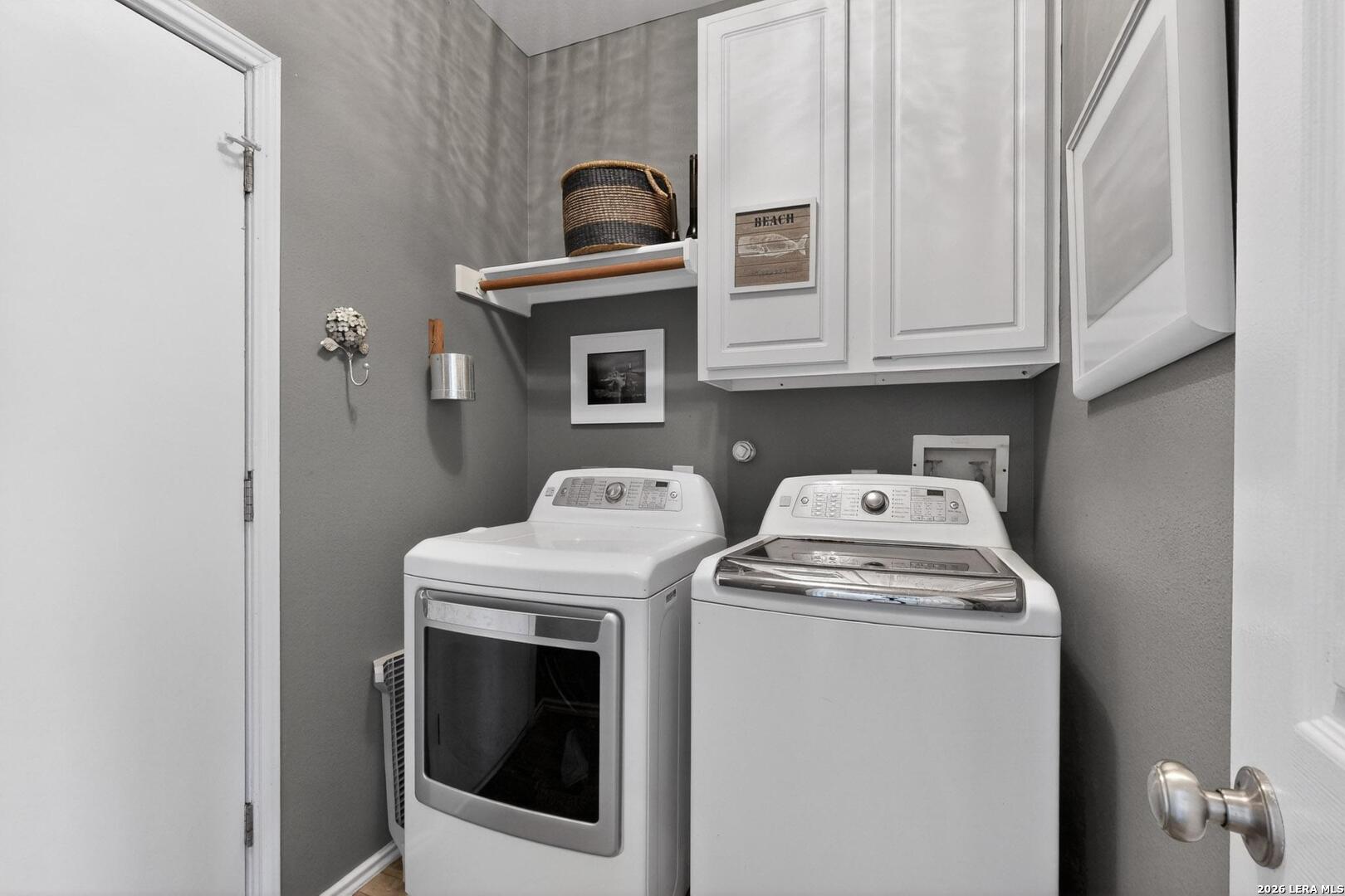 property viewer photo 33