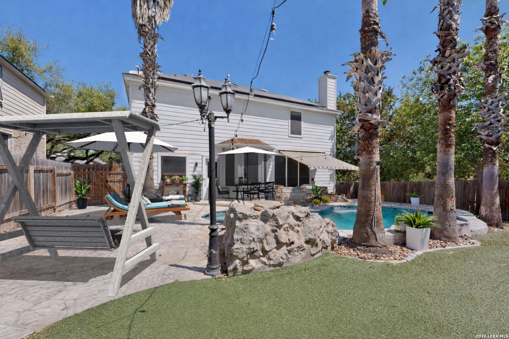 property viewer photo 35