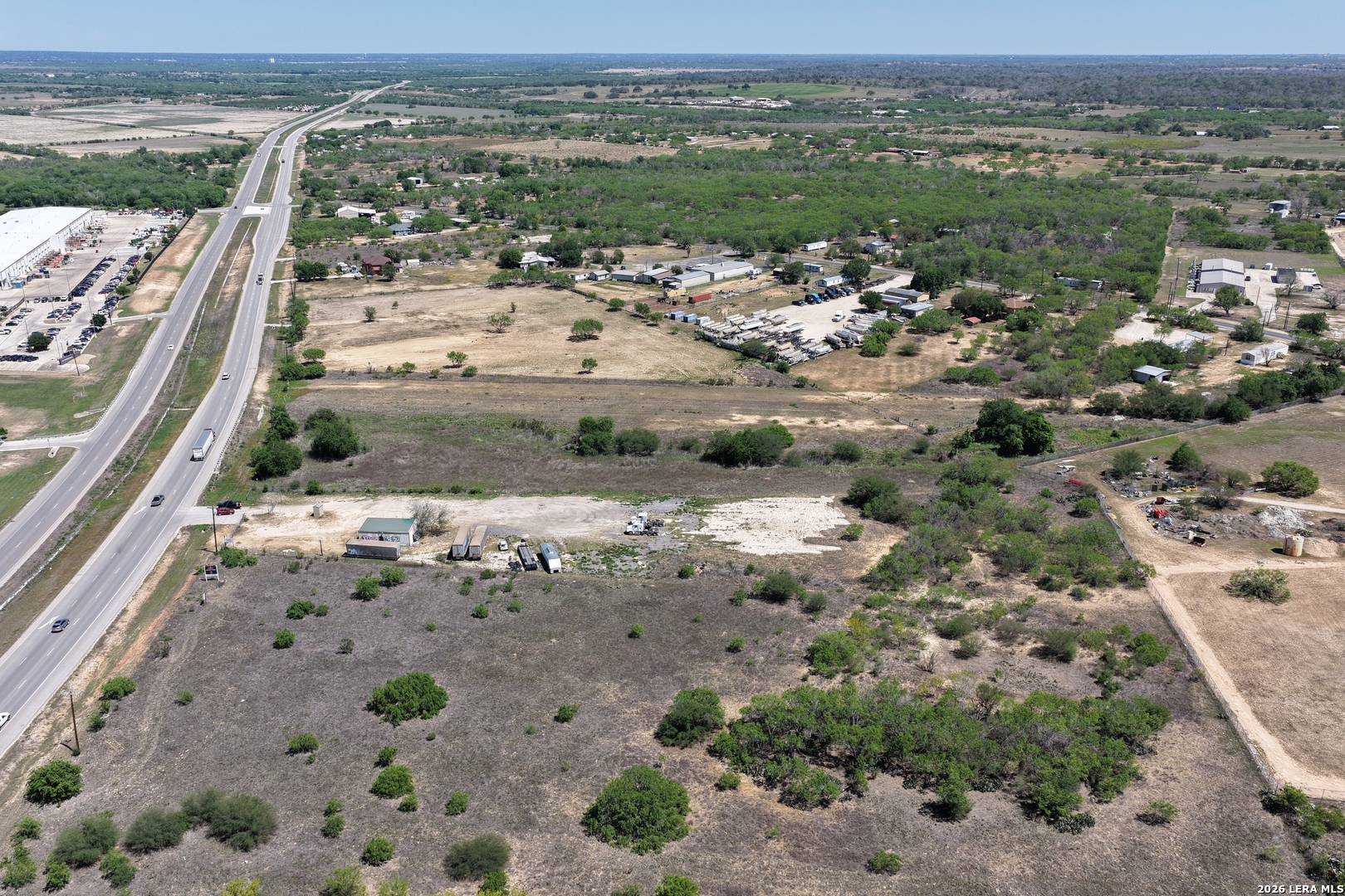 main property photo 7
