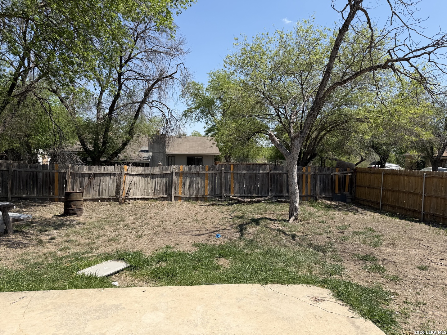 main property photo 14