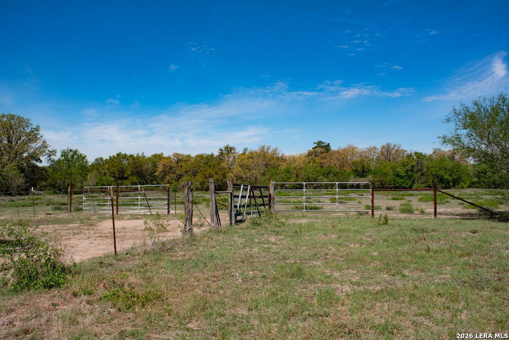 main property photo 28