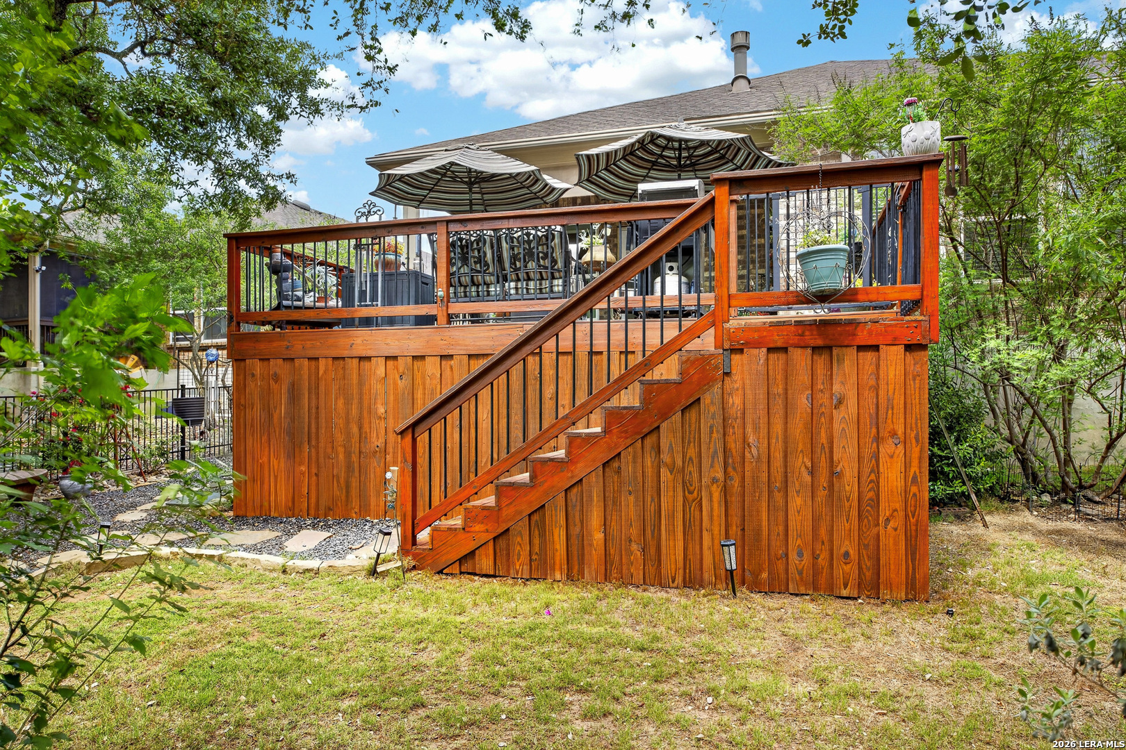 main property photo 34