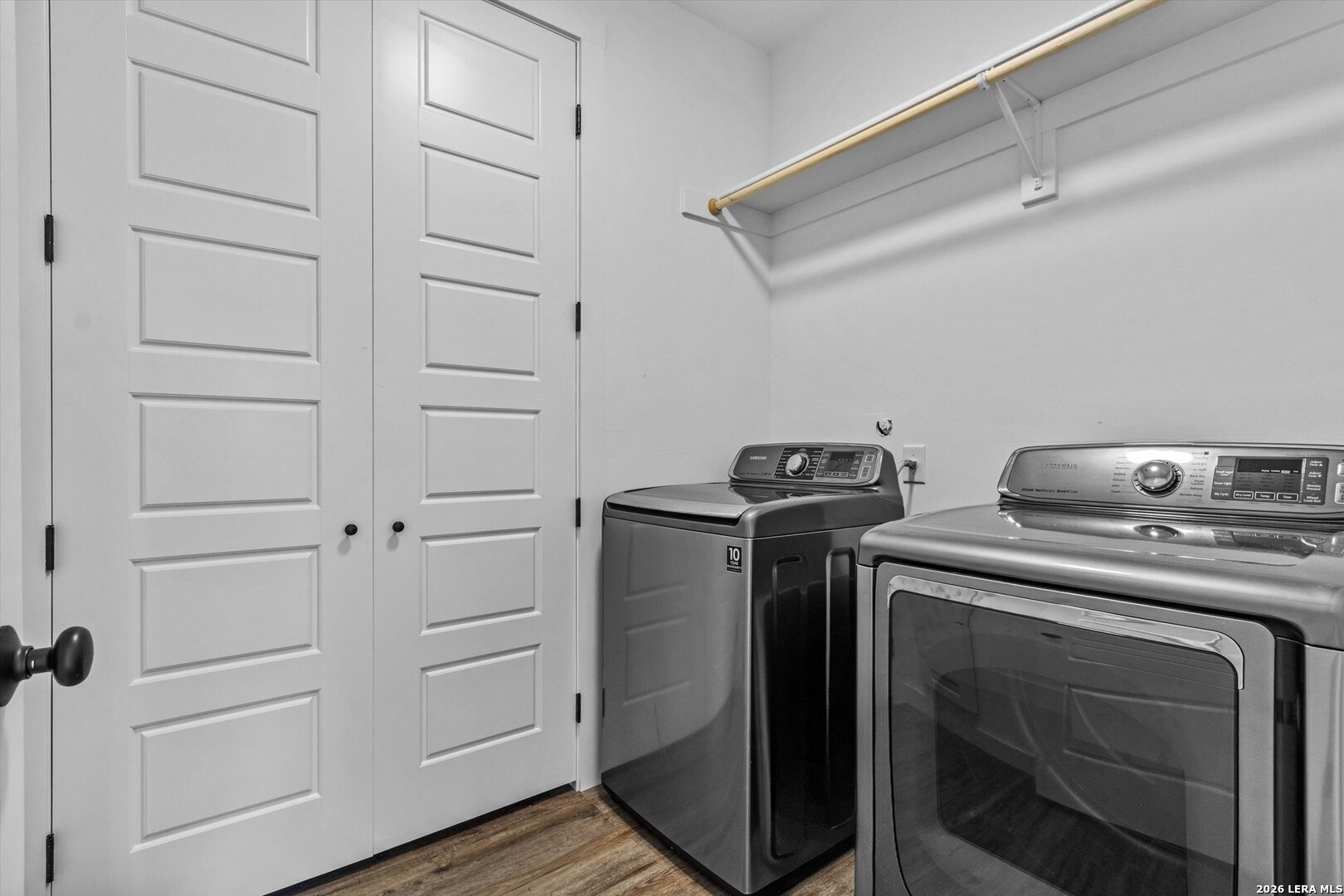 main property photo 18