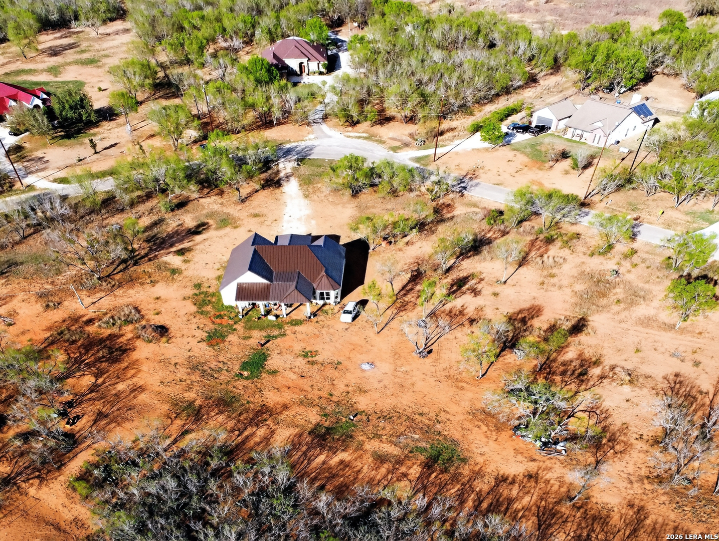 main property photo 31