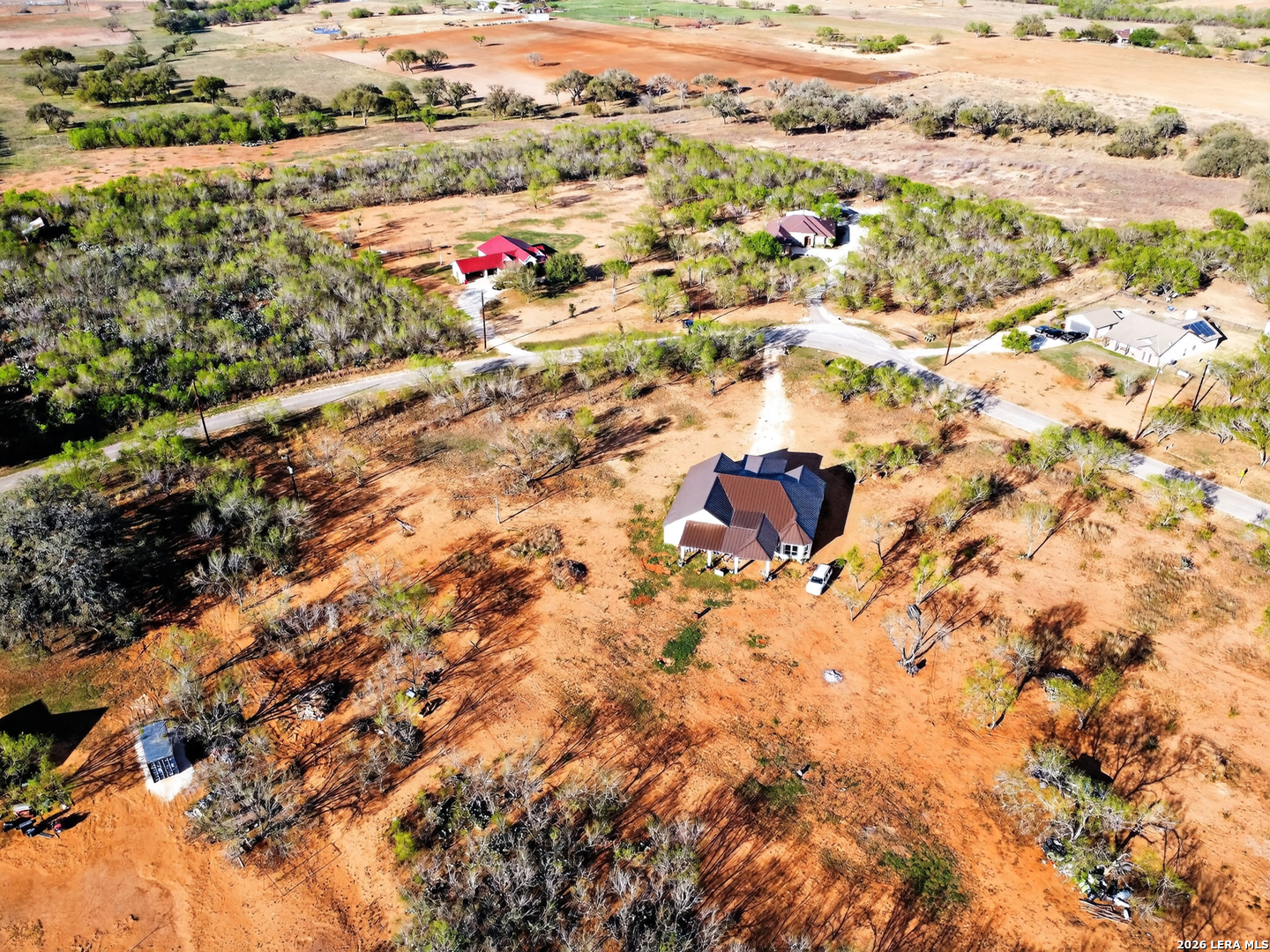 main property photo 32