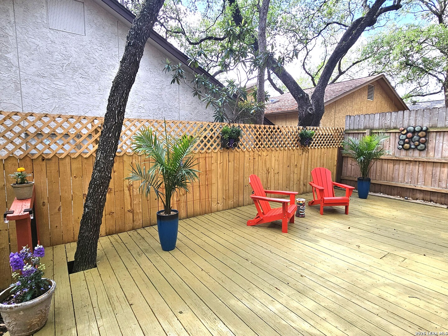 main property photo 50