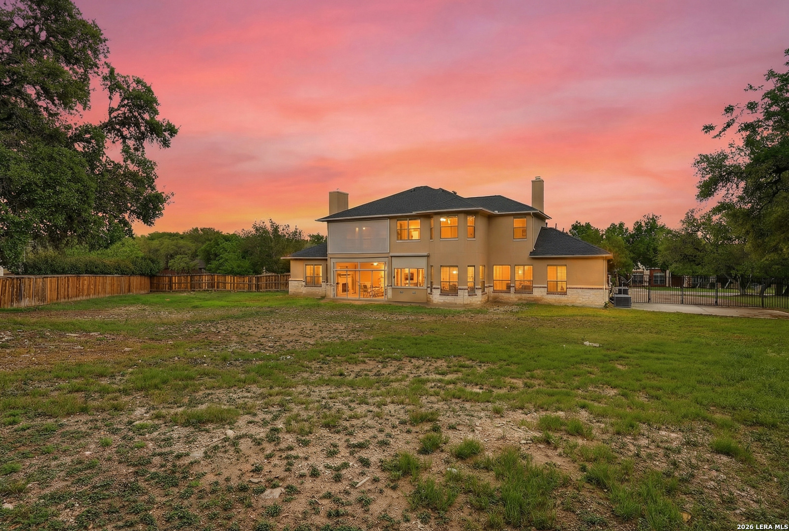 main property photo 41