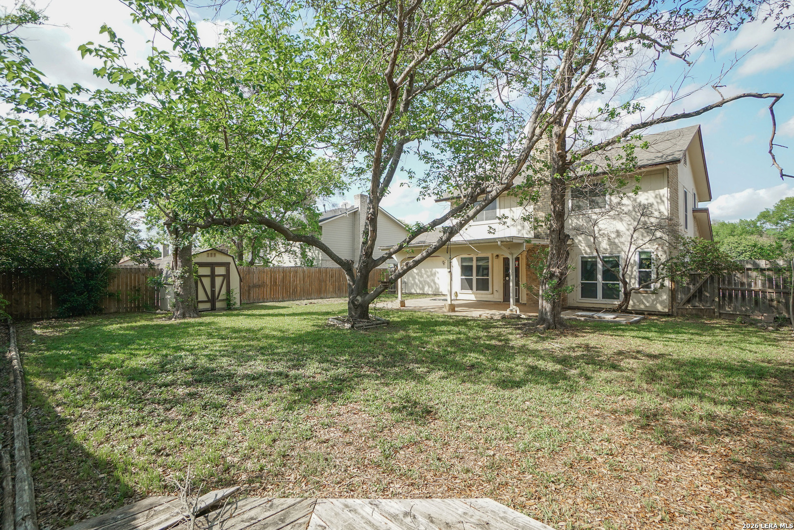 main property photo 24
