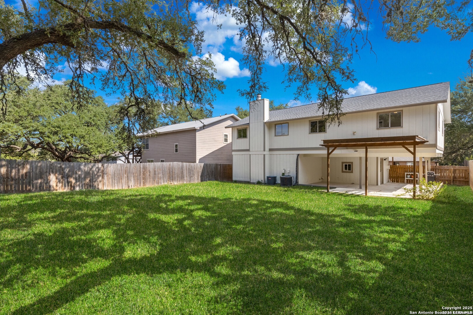 main property photo 24