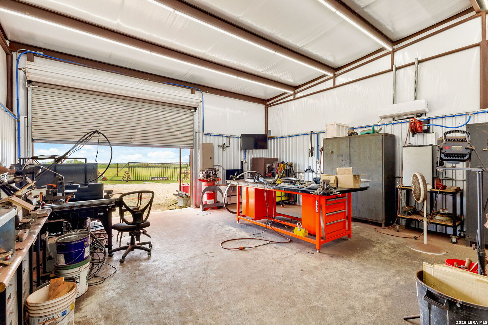 main property photo 26