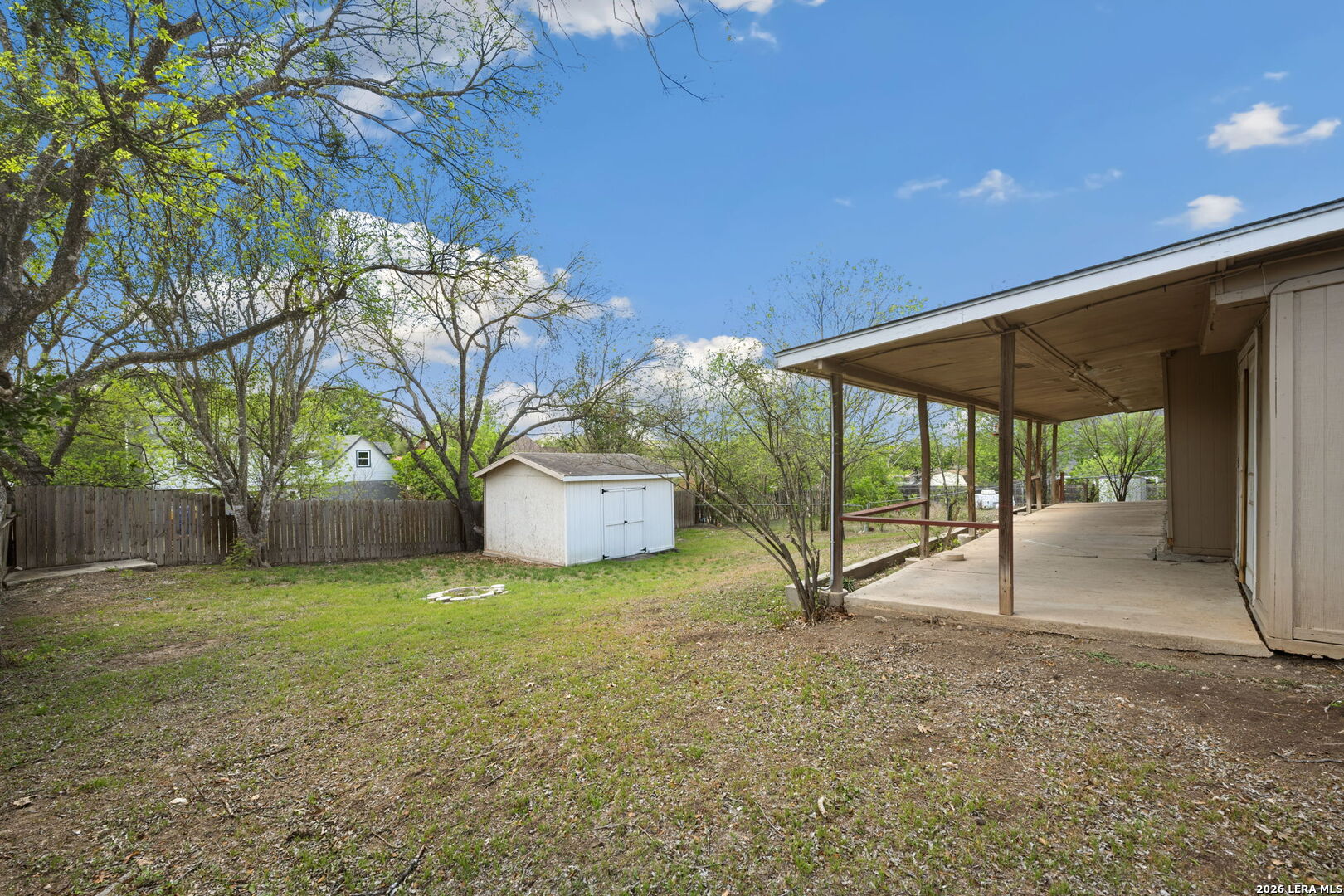 main property photo 18