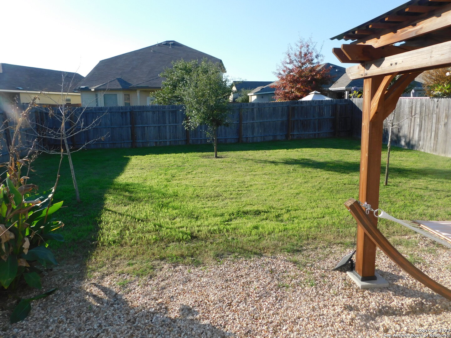 main property photo 17