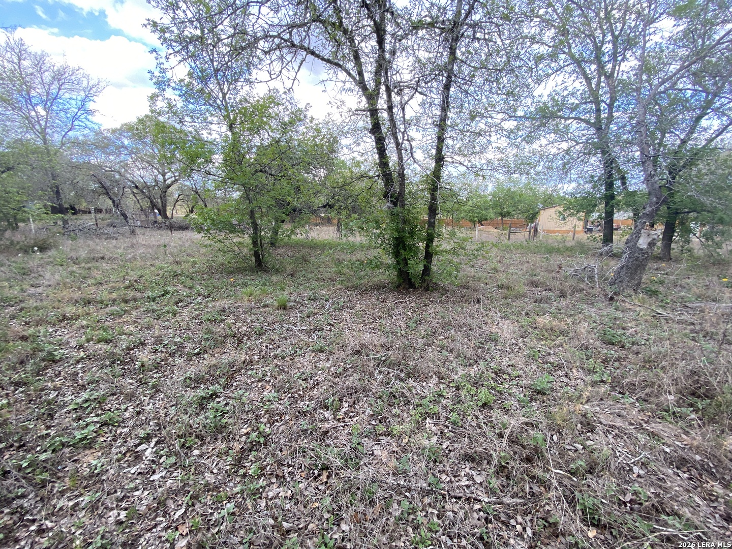 main property photo 11