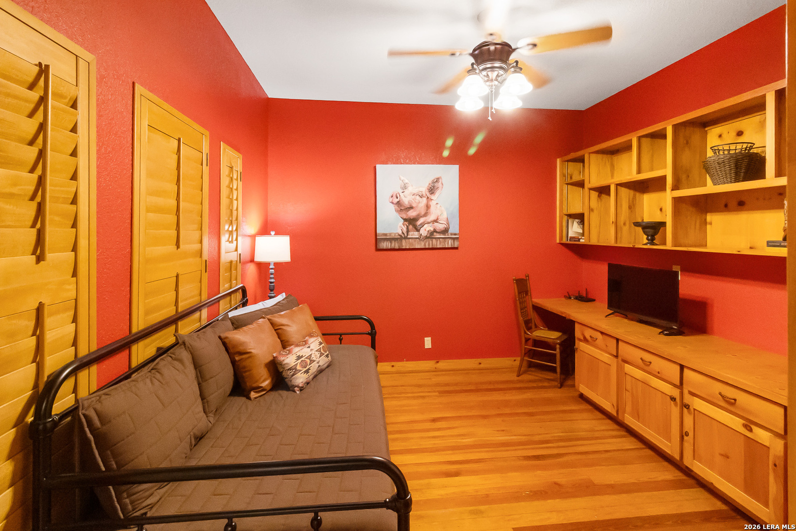 main property photo 20