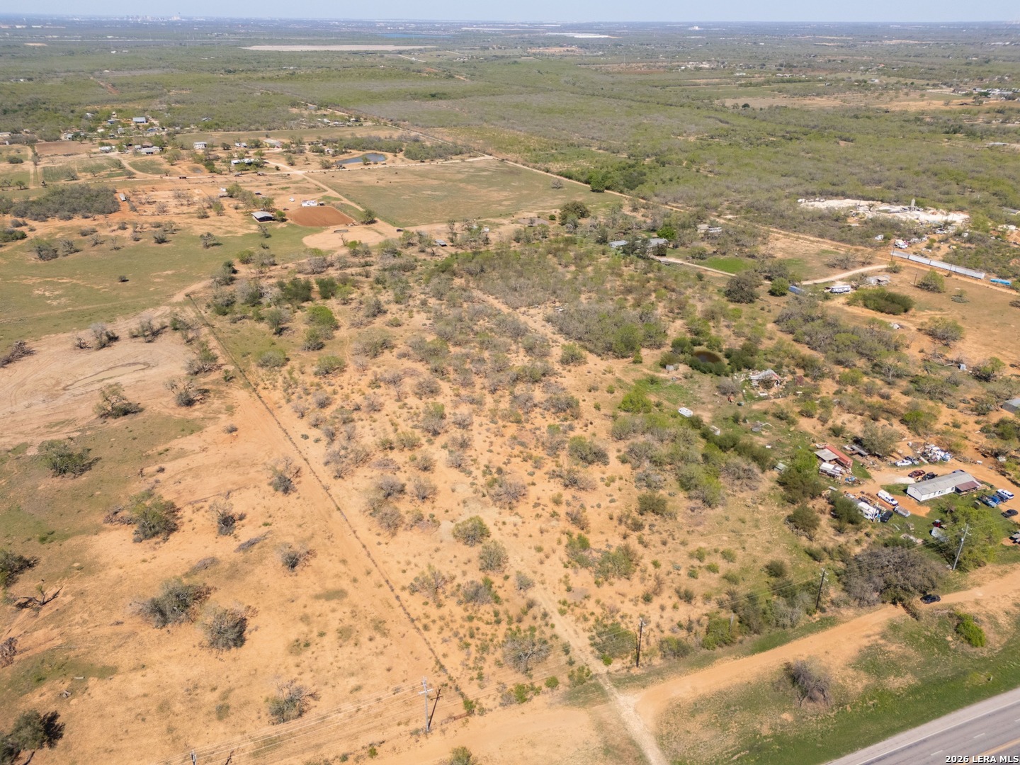 main property photo 13