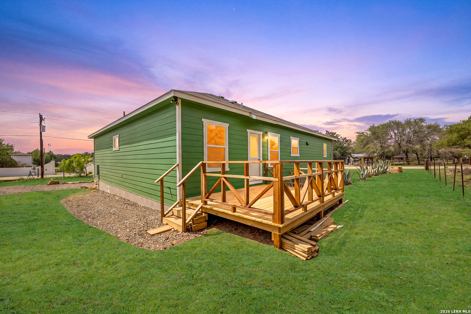 main property photo 36